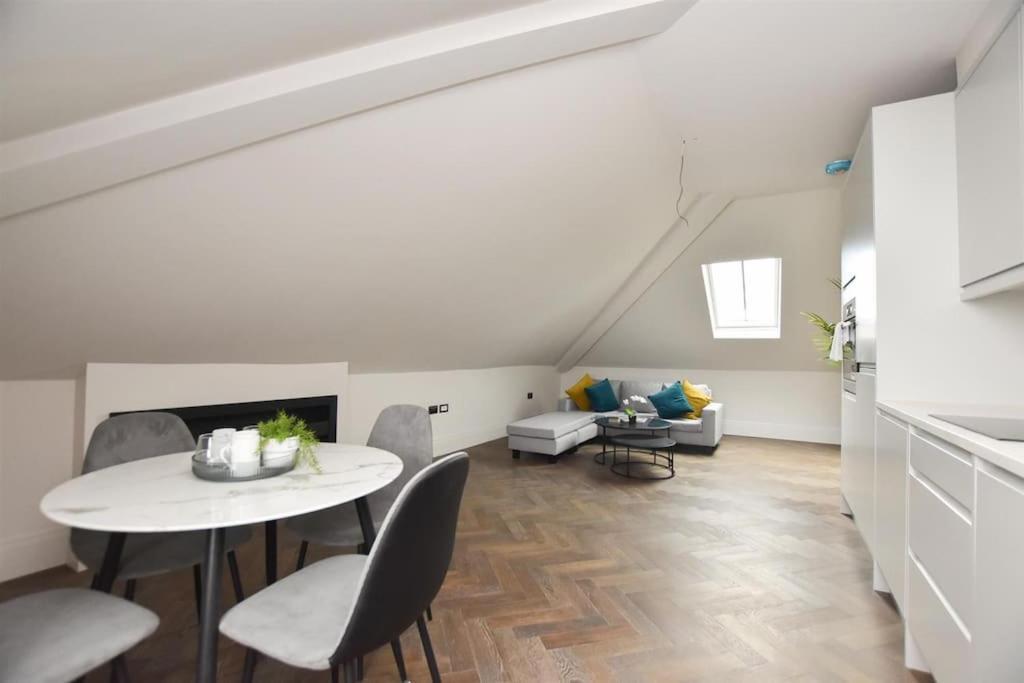 Appartement Vive Sea View Getaway à Hastings Extérieur photo