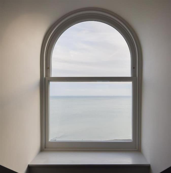 Appartement Vive Sea View Getaway à Hastings Extérieur photo