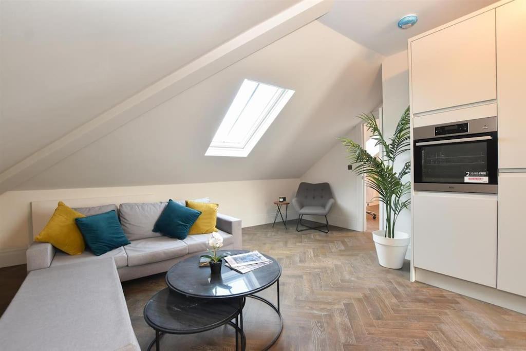 Appartement Vive Sea View Getaway à Hastings Extérieur photo